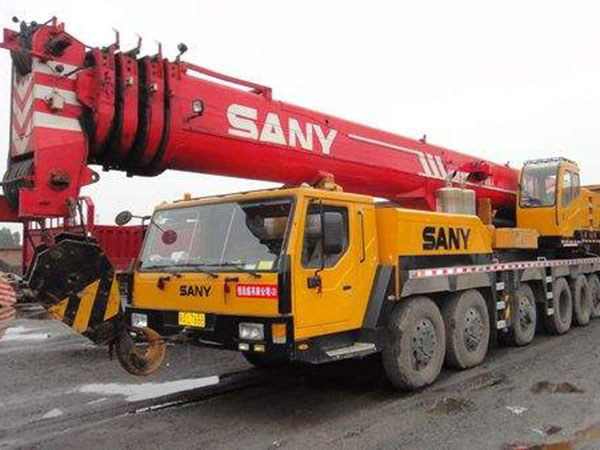 冬季隨車吊應該怎樣保養(yǎng)和操作注意事項？